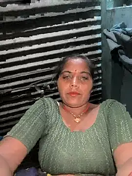 Snapshot of Hot_kadi83 chatting on October 17, 3:48 pm Hot kadi83 online show from October 17, 3:48 pm