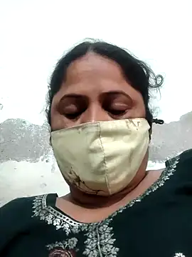 Mmm143 online show from November 18, 4:35 am