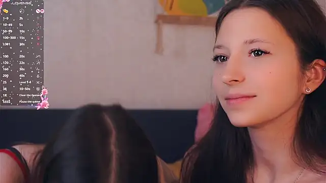 GabrielleLynchard online show from November 8, 7:52 pm