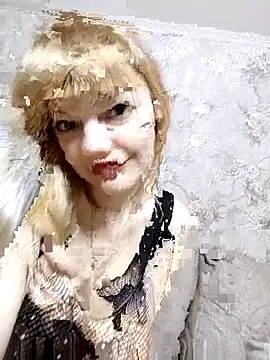 Snapshot of AliceSwan1122 chatting on September 18, 7:23 pm AliceSwan1122 online show from September 18, 7:23 pm