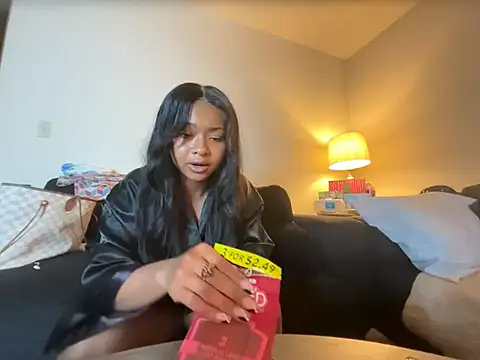 GoddessFatPuss online show from July 18, 10:51 am