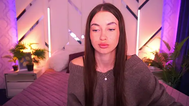 CherryyLulu online show from December 1, 8:29 am