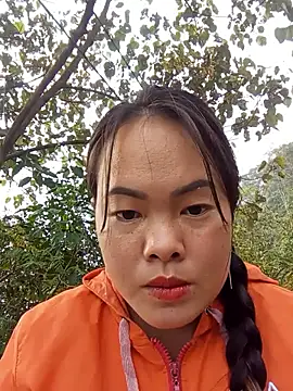 emilyzz online show from January 19, 1:57 am