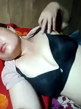 emilyzz online show from June 4, 5:12 am