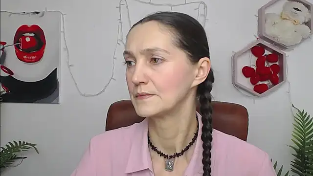 TayaFinch online show from February 28, 1:21 pm