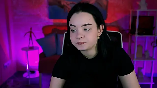 leslierowe  online show from November 22, 1:14 pm