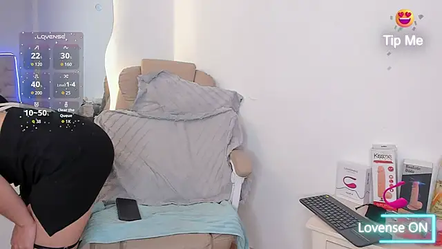 Lili candysex online show from October 1, 1:38 pm