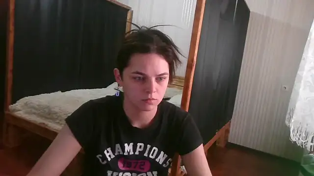 EthelsLover online show from February 13, 9:00 am