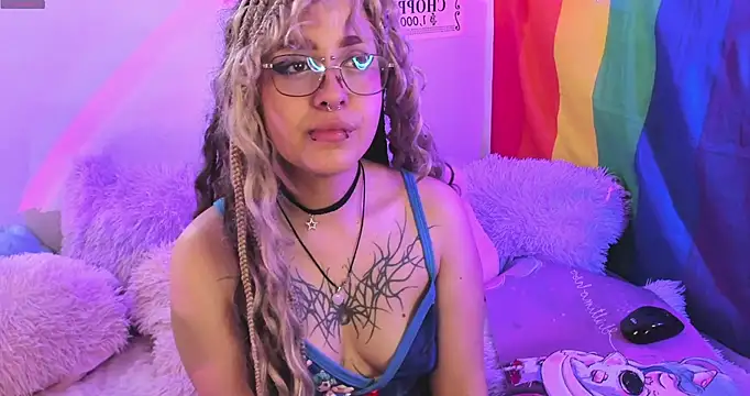 NekoWaifu online show from December 3, 3:14 pm