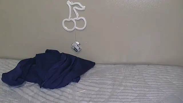 Serafynn online show from November 13, 8:52 pm