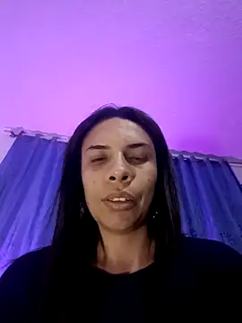Snapshot of VioletStonee1 chatting on October 15, 9:39 pm VioletStonee1 online show from October 15, 9:39 pm