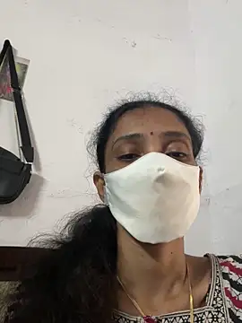 sweetreddy-02 online show from November 26, 4:57 am