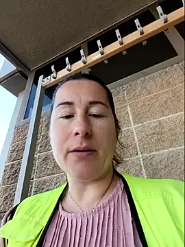 bichota85 online show from March 20, 10:53 am