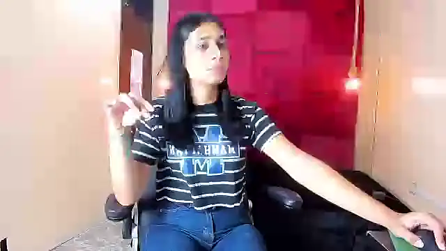 KiaraRosi online show from September 18, 12:37 pm