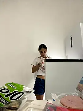 loirinhaaa online show from November 7, 10:04 pm