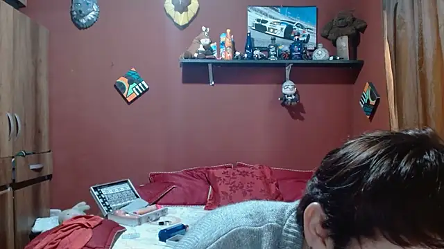 Sasharosee2 online show from February 7, 1:15 pm