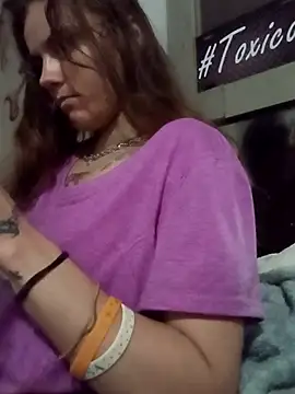 Snapshot of cicithtbitch chatting on October 10, 8:25 pm cicithtbitch online show from October 10, 8:25 pm