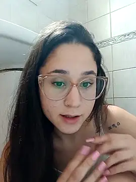 linameii online show from November 24, 4:47 am