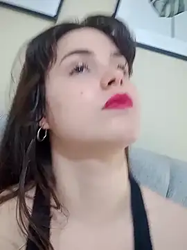 Snapshot of TrillionBypass chatting on September 19, 5:01 pm TrillionBypass online show from September 19, 5:01 pm