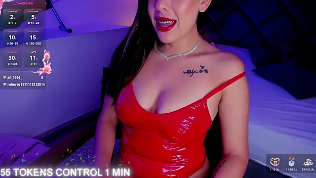 Snapshot of MeganMyerss_ chatting on September 25, 8:50 pm MeganMyerss online show from September 25, 8:50 pm