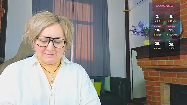 Marta Wils online show from November 17, 3:40 am