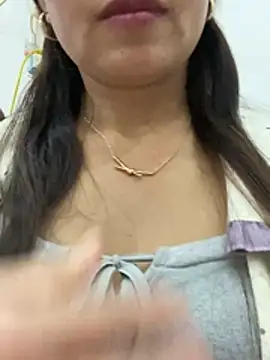 Milky-milk online show from April 10, 3:18 pm