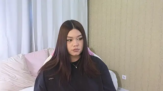 Snapshot of Wow_Monika chatting on September 27, 5:58 am Wow Monika online show from September 27, 5:58 am