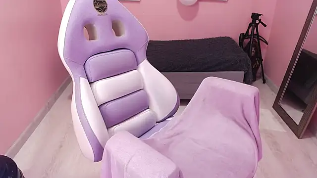 Bunny poison online show from October 28, 2:34 pm