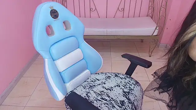 Bunny poison online show from September 29, 1:49 pm