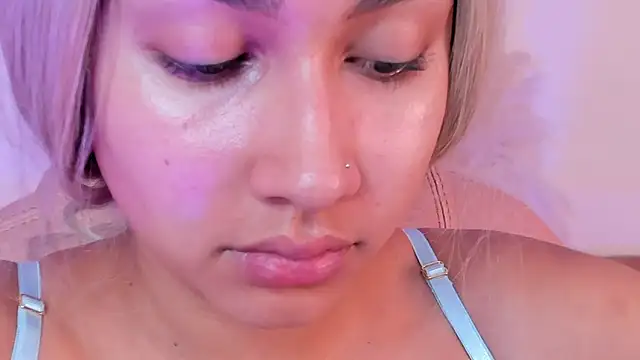 SofiaClarkson online show from October 4, 4:11 pm