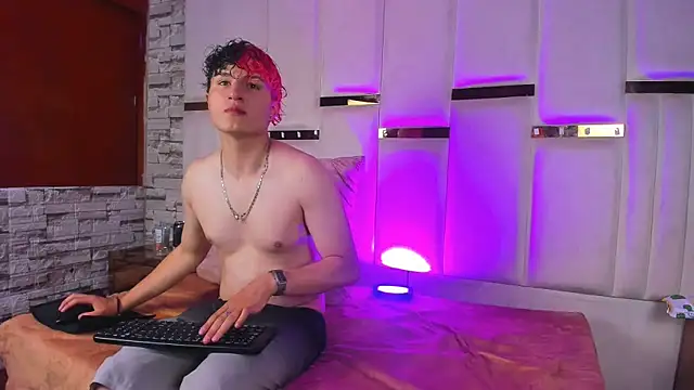 ANLLELOAndANGELA online show from October 30, 10:00 pm