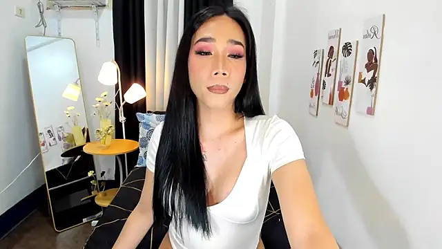 Snapshot of SexyAsianCockTS chatting on September 24, 4:33 am SexyAsianCockTS online show from September 24, 4:33 am