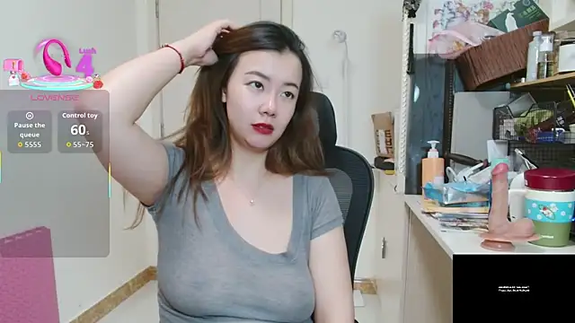 sallycui online show from June 7, 1:07 pm