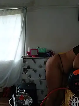 BubblyBeautiful online show from June 27, 12:44 pm