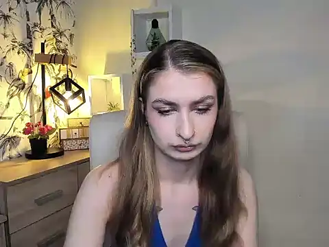 NinaBlond1 online show from November 14, 7:08 am