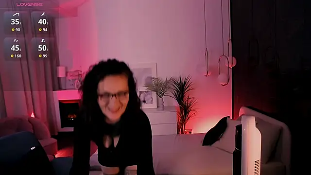 Irene Marlow online show from September 28, 5:36 am