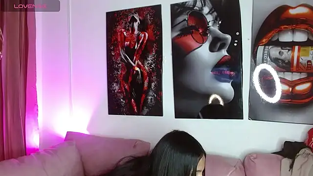 ladymooncs online show from December 20, 5:22 am