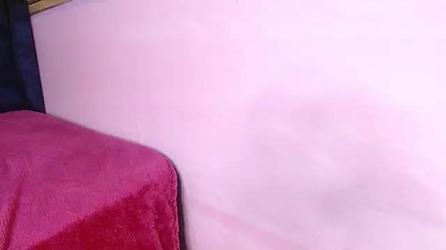 Melii idalgo online show from October 31, 3:30 am