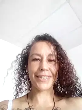 Snapshot of Dakotamilffanalextreme chatting on September 30, 2:01 pm Dakotamilffanalextreme online show from September 30, 2:01 pm