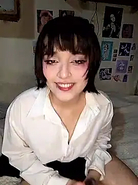 Snapshot of lucianasama chatting on October 12, 10:56 pm lucianasama online show from October 12, 10:56 pm