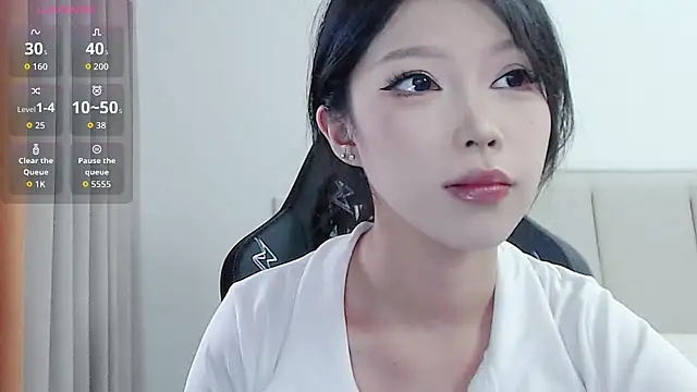 Puppy-12 online show from December 16, 5:02 am