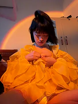 Tramy xx online show from November 1, 2:16 am