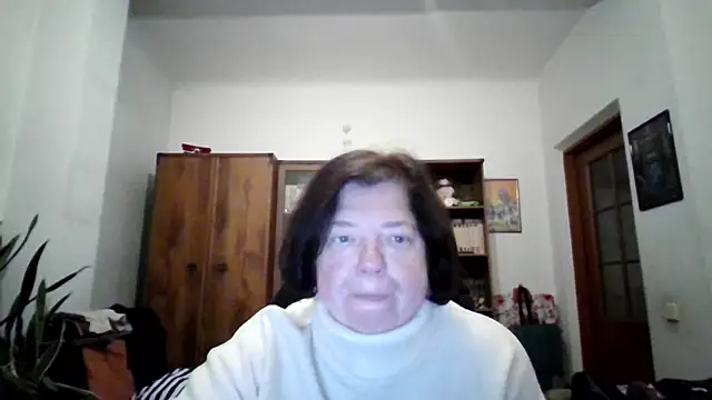 Snapshot of Violet_Pulse chatting on October 15, 6:10 pm Violet Pulse online show from October 15, 6:10 pm