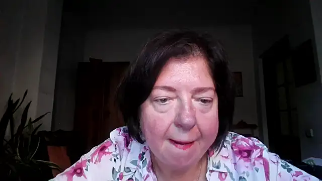 Snapshot of Violet_Pulse chatting on October 13, 12:52 pm Violet Pulse online show from October 13, 12:52 pm