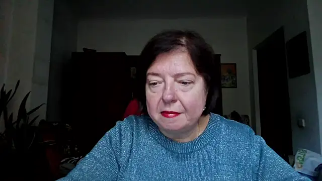 Snapshot of Violet_Pulse chatting on October 2, 12:10 pm Violet Pulse online show from October 2, 12:10 pm