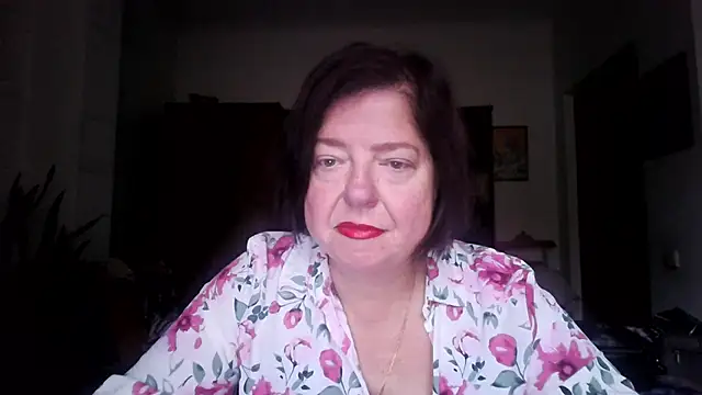 Snapshot of Violet_Pulse chatting on October 20, 11:13 am Violet Pulse online show from October 20, 11:13 am