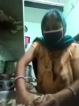 Cute-Charvii online show from February 23, 1:17 am