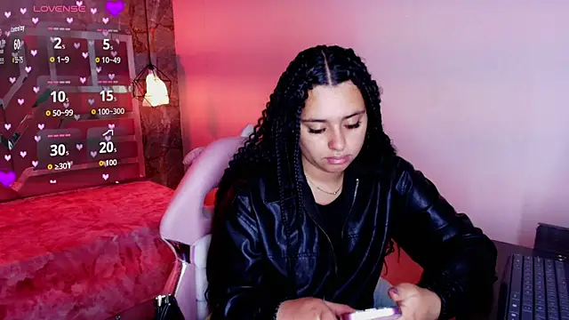 Snapshot of lorem_adams chatting on October 16, 11:46 am lorem adams online show from October 16, 11:46 am