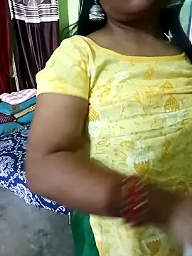Snapshot of Mona_darling21 chatting on October 21, 7:12 am Mona darling21 online show from October 21, 7:12 am