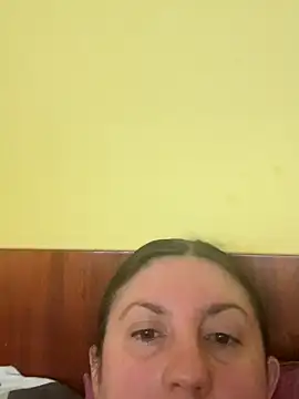 Snapshot of oksana1990 chatting on October 1, 7:35 am oksana1990 online show from October 1, 7:35 am